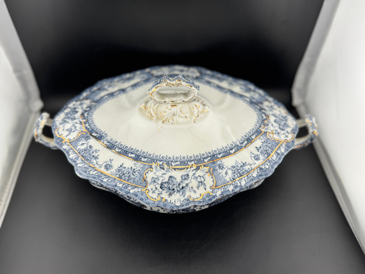 VTG Wedgewood Flow Blue Tureen - Image 2