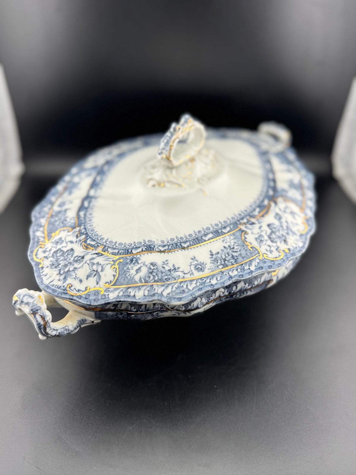 VTG Wedgewood Flow Blue Tureen - Image 5