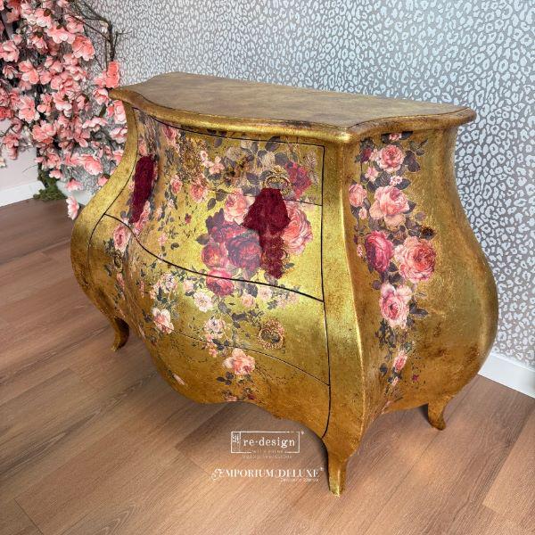 Decor Transfers® - Scarlet Embrace - Image 8
