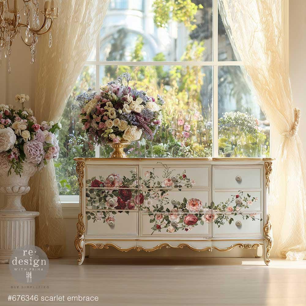 Decor Transfers® - Scarlet Embrace - Image 6