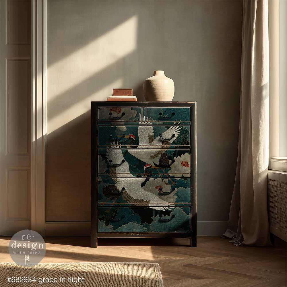 Decoupage Decor Tissue Paper - Grace In Flight - Image 2