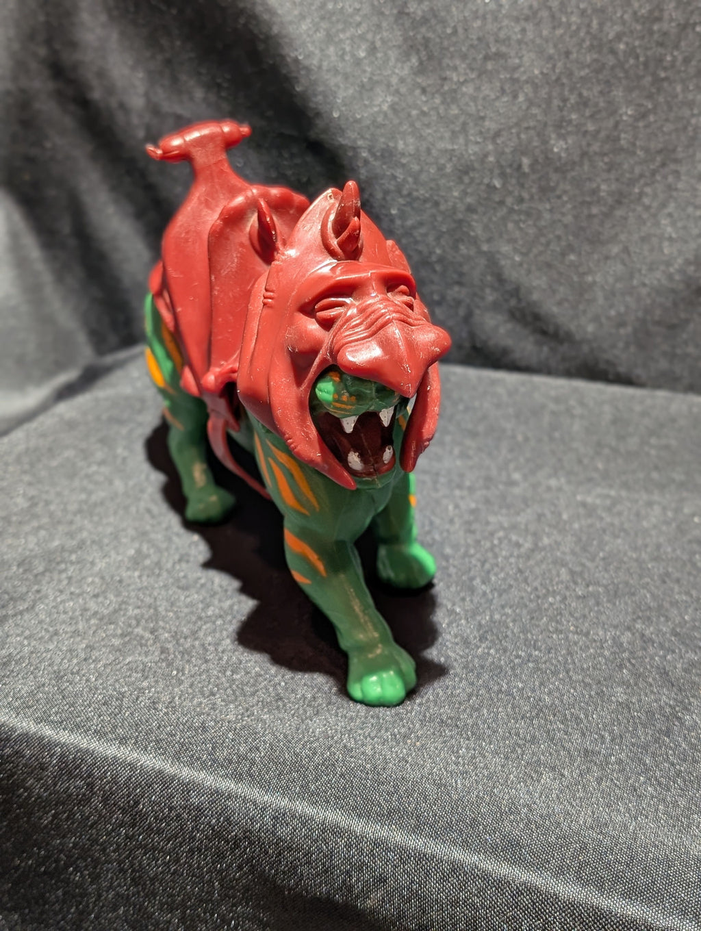 Mattel Battle Cat Action Figure Green Plastic Vintage Toy - Image 2