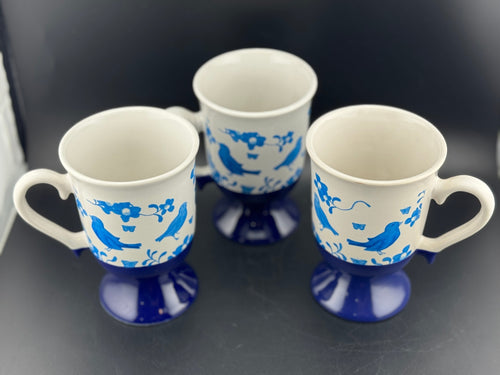 Set of 3 Pedestal Blue Bird Mugs