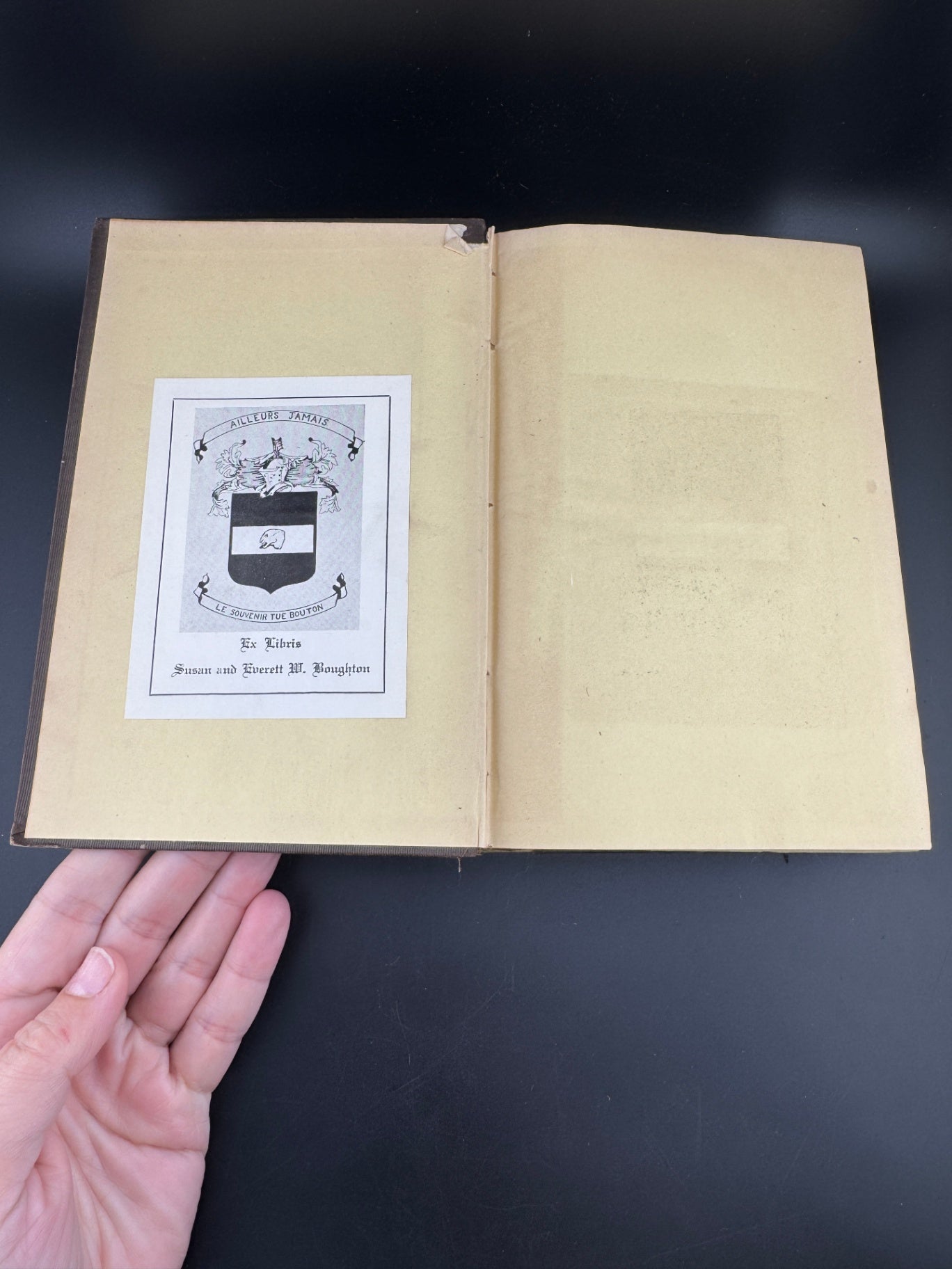 Charles Dickens "Pickwick Papers - Volume I" - The Peterson's Duodecimo Edition