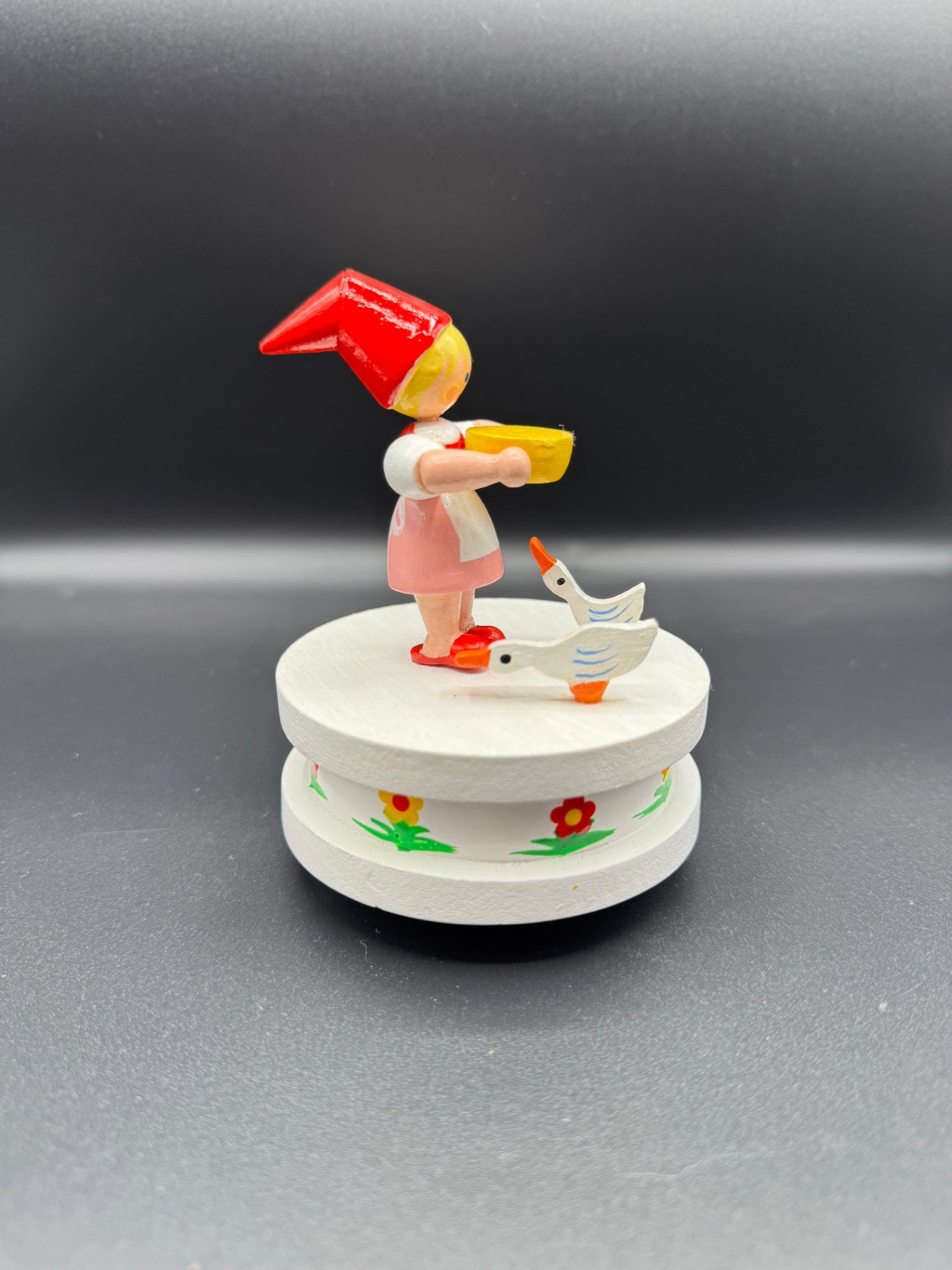 Girl w/Geese Folk Music Box