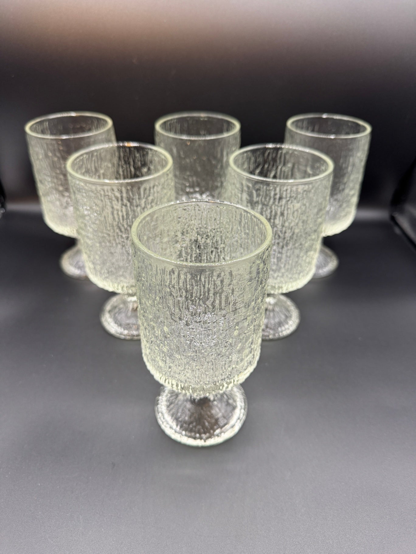 VTG Bark-Textured Indiana Glass - 6