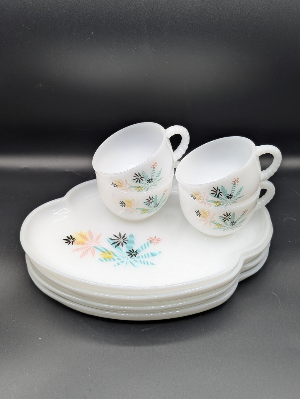 Atomic Flower Snack Plate & Cup Set