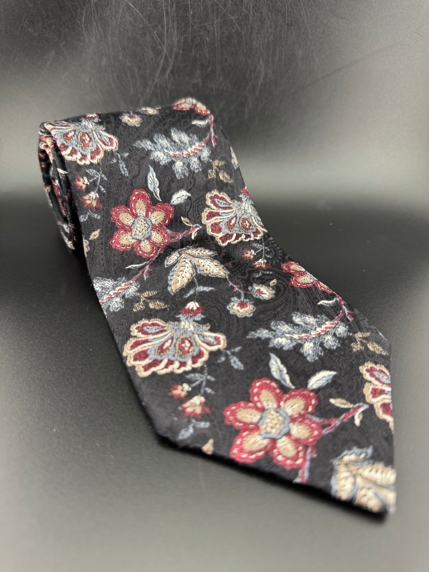 JeSuis Floral Necktie