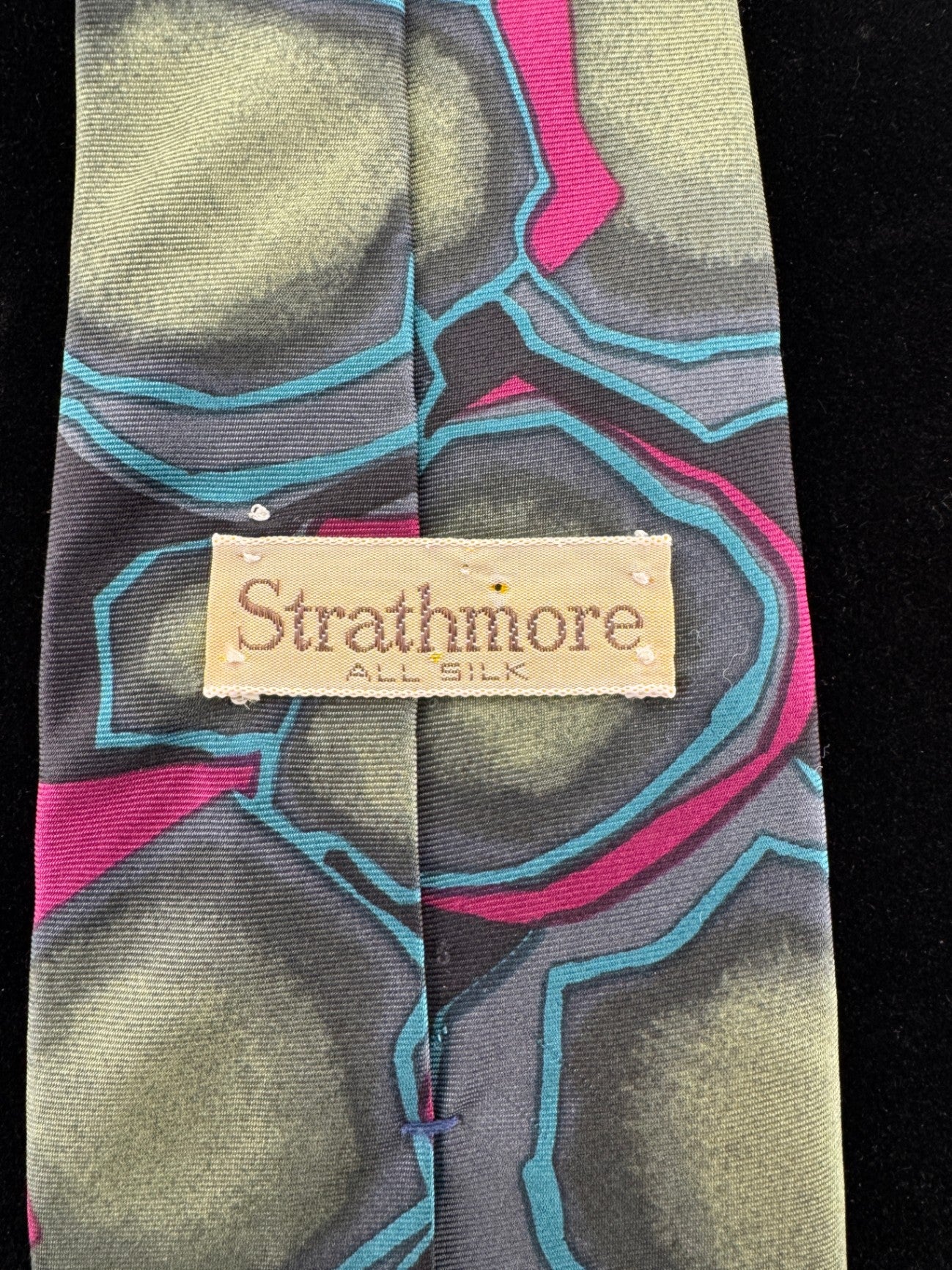 Vintage Strathmore Necktie
