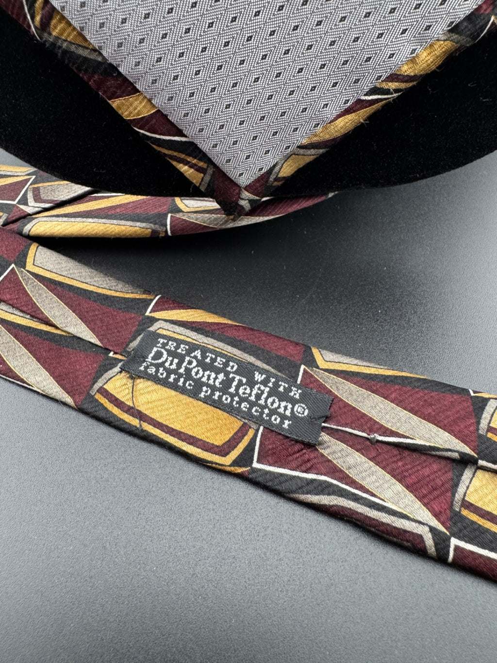 Vintage Albert Nipon Necktie