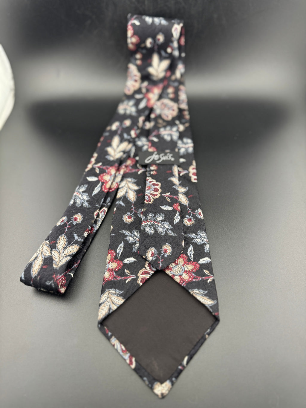 JeSuis Floral Necktie