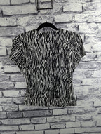Joneswear Black & White Top