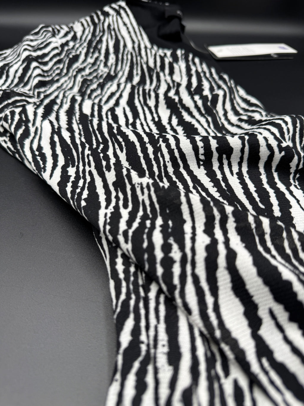 Joneswear Black & White Top