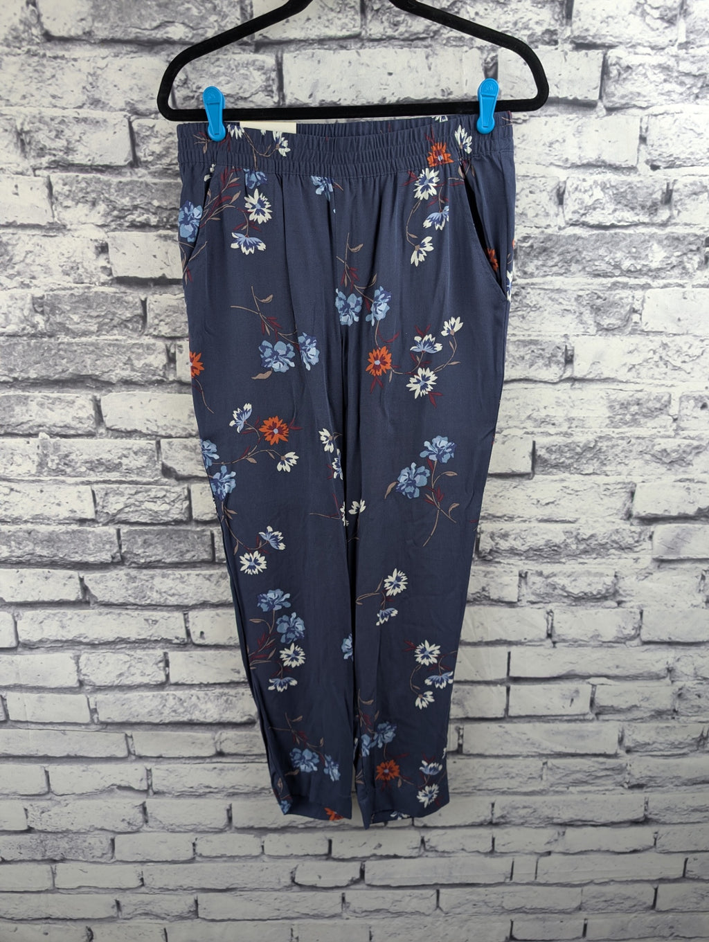 Jessica Simpson Floral Jogger Pants