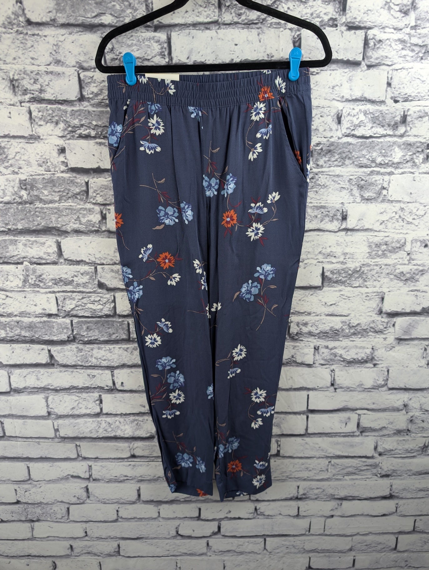 Jessica Simpson Floral Jogger Pants