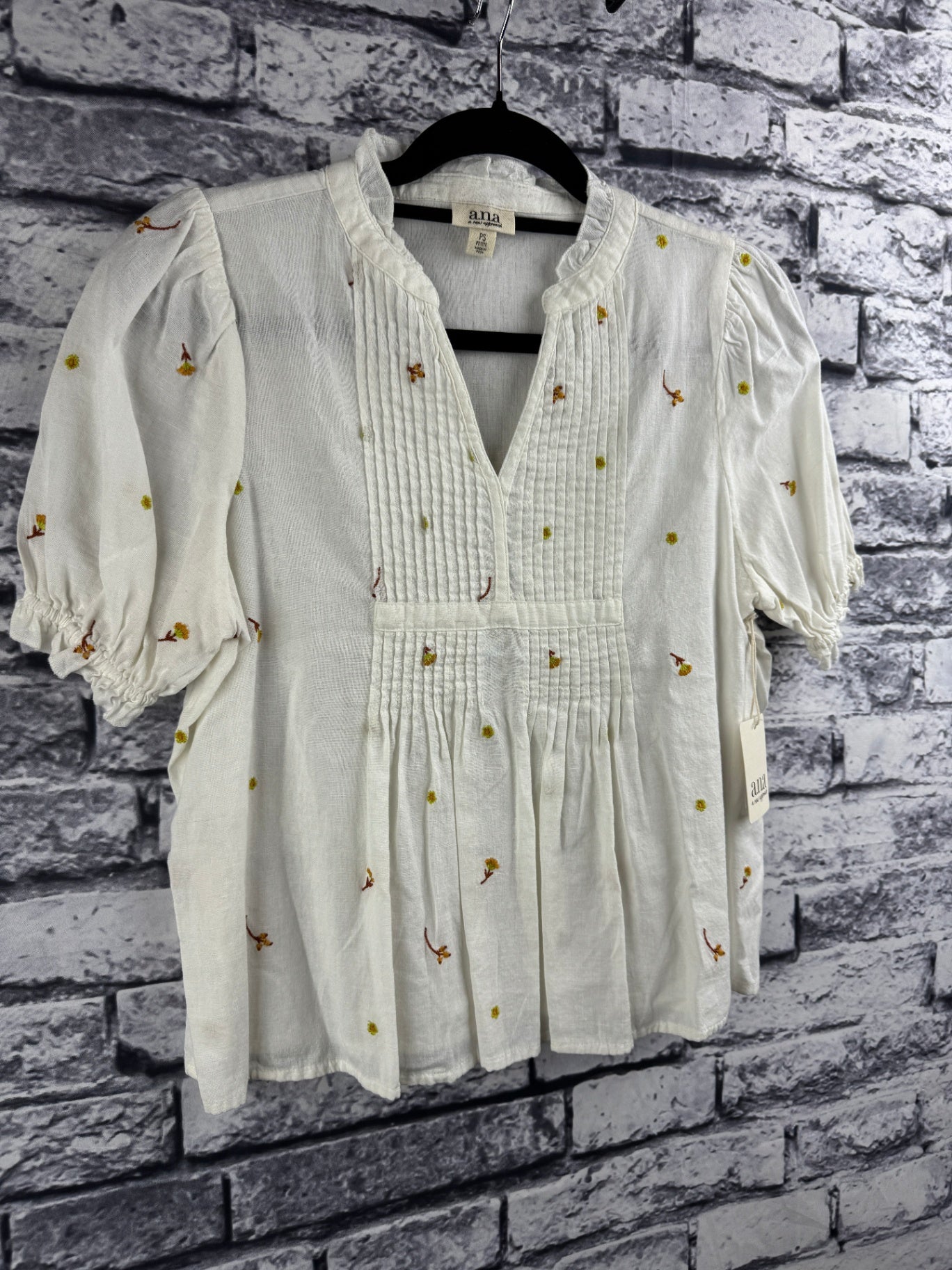 a.n.a. Floral Blouse