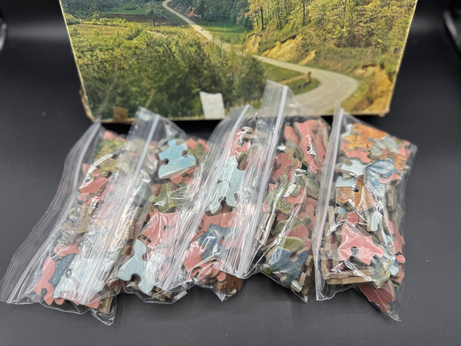 Tuco Puzzle Pieces, Crafting