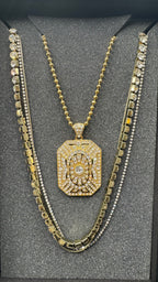 Paula Abdul Necklace Set