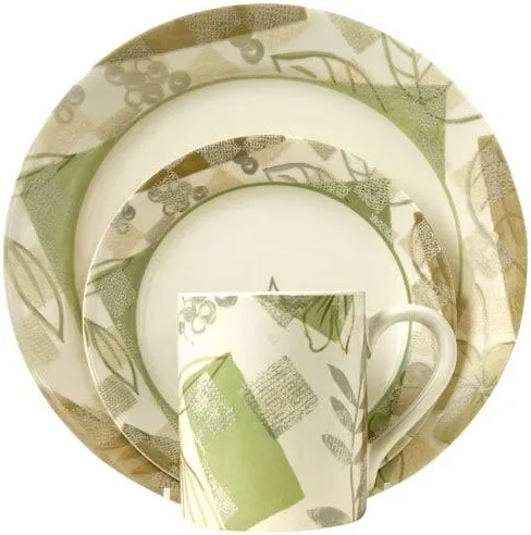 Corelle 16 piece textured leaves NIB