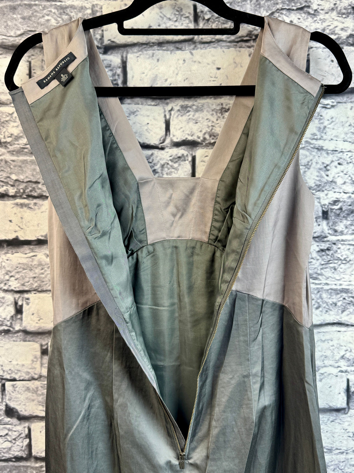Banana Republic 2-Tone Dress - Image 6