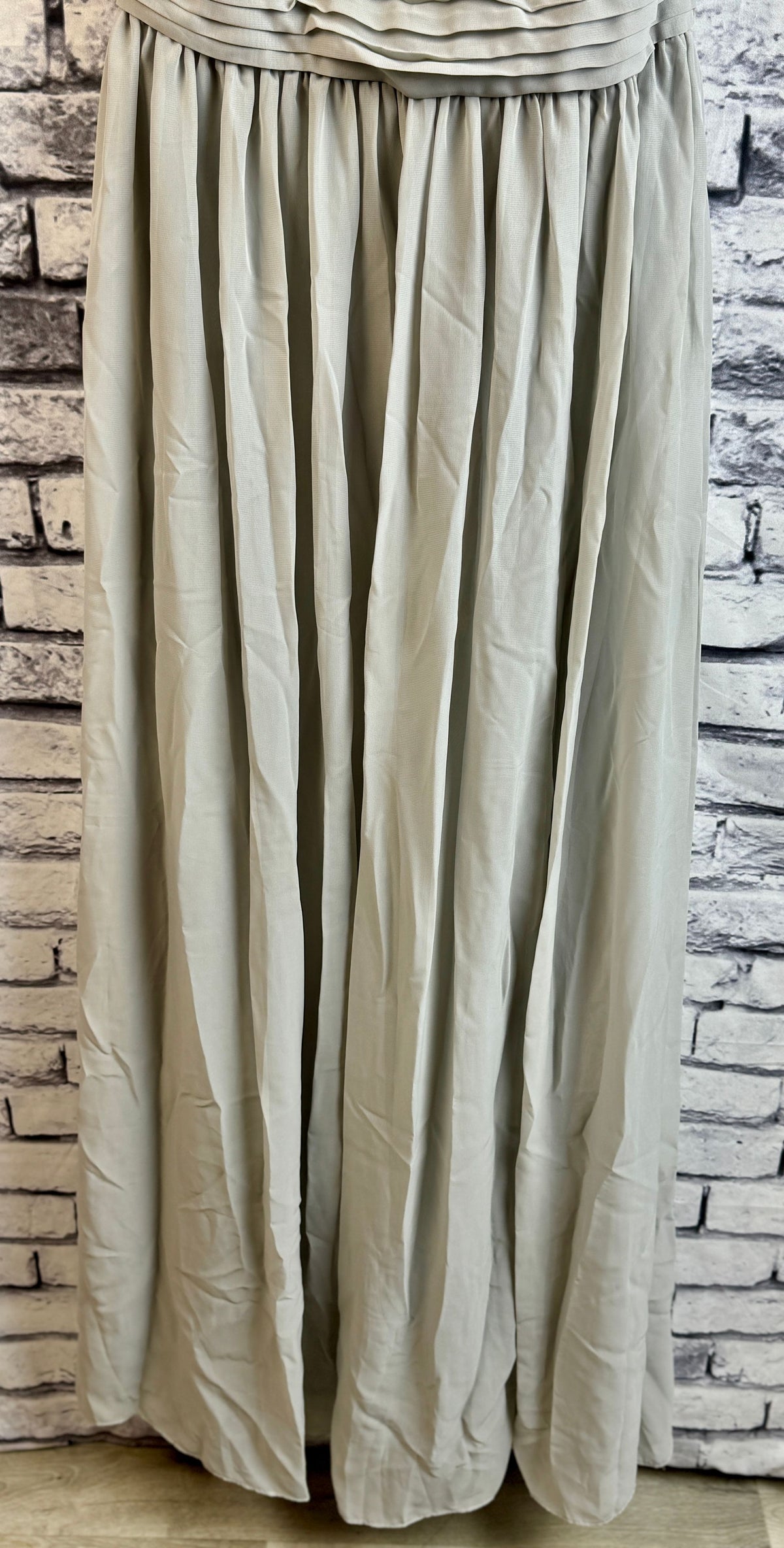 Birdy Grey Halter Dress - Image 4