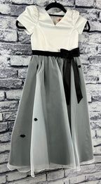 David's Bridal Blk/White Flower Girl Dress - Image 2
