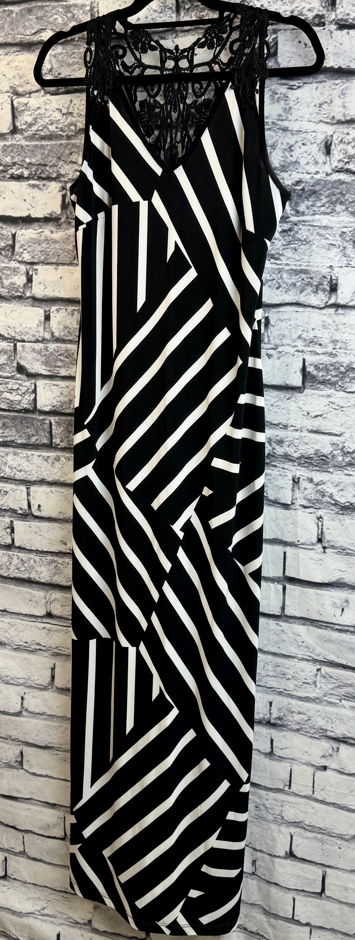 Frank Lyman Black & White Stripe Dress - Image 3