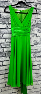 London Times Green Satin Dress - Image 2