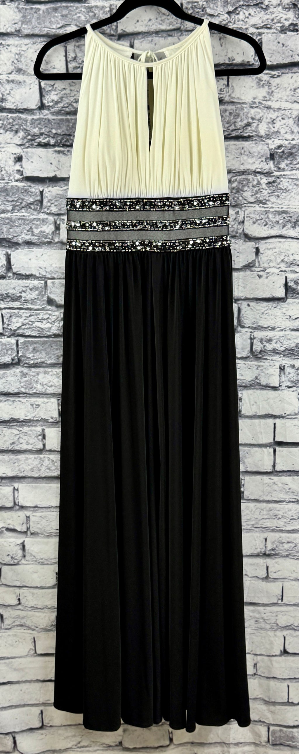 R & M Richards Black & White Dress - Image 1