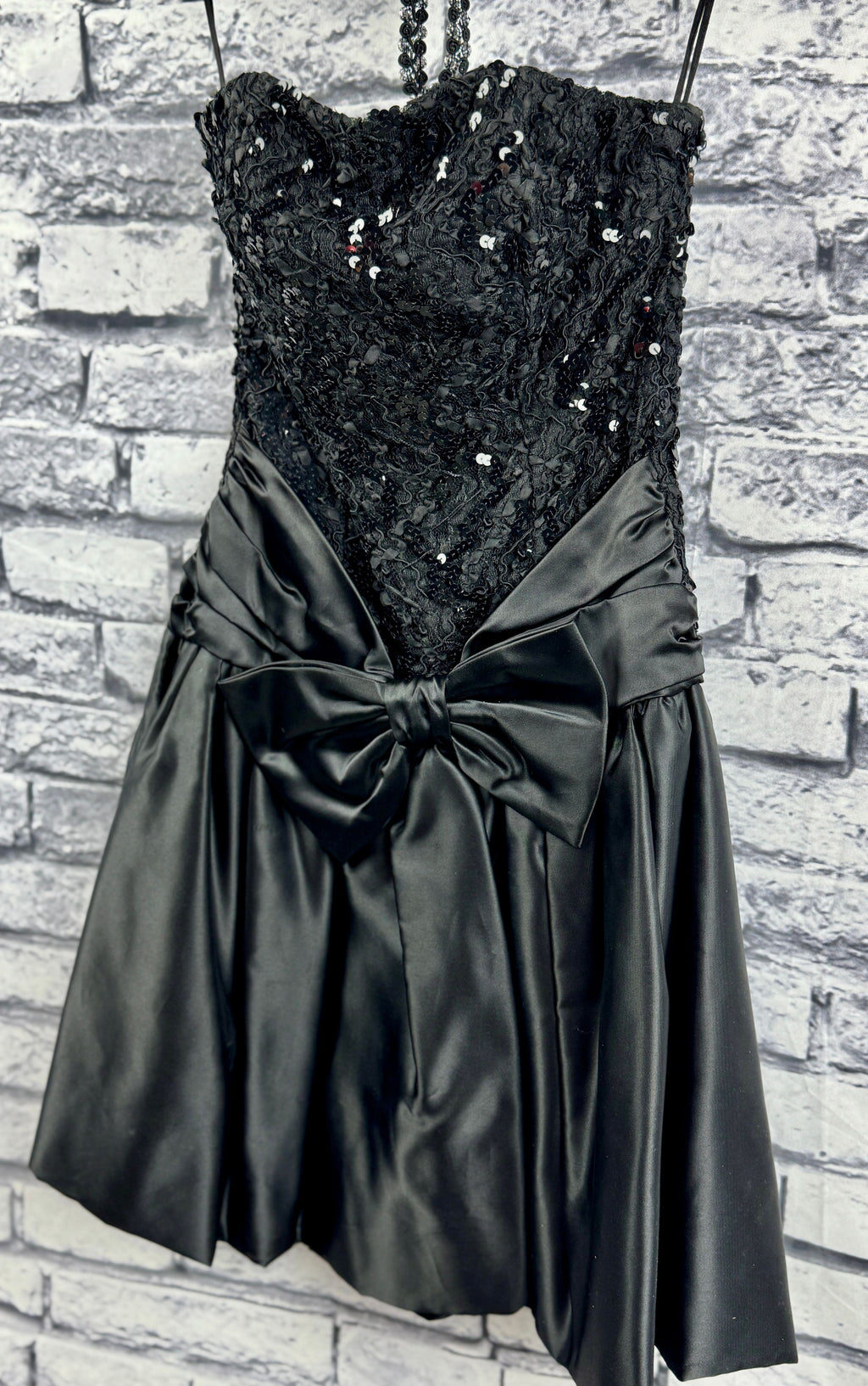 VTG 80's Scarlett Nite Blk Dress - Image 3