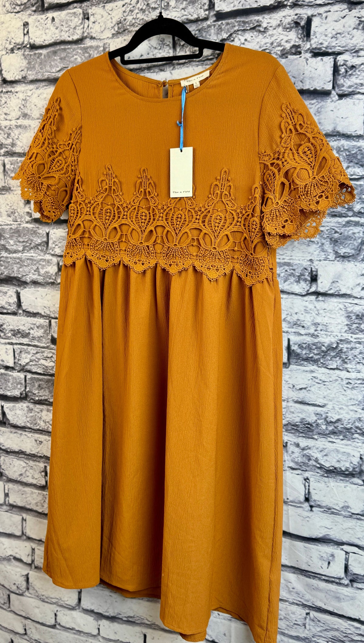 Tea Rose Yellow Dress - Image 2