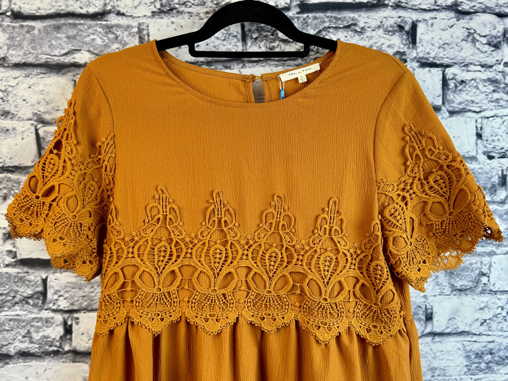 Tea Rose Yellow Dress - Image 3