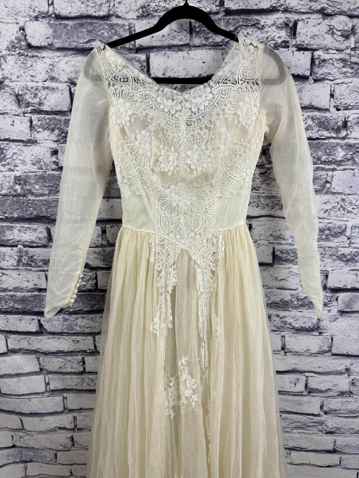 VTG 1950's Wedding Dress - Image 3