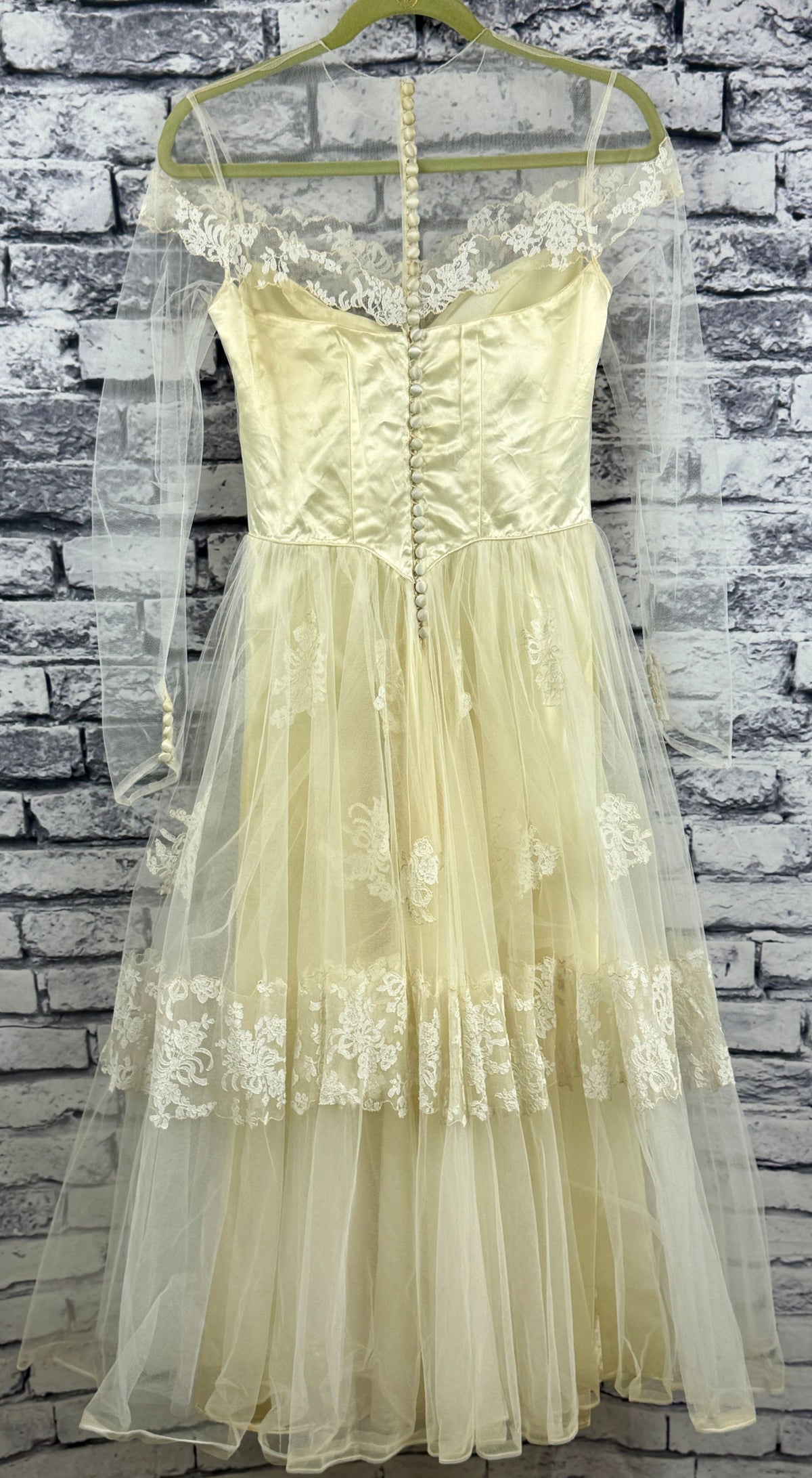 VTG 1950's Wedding Dress - Image 5